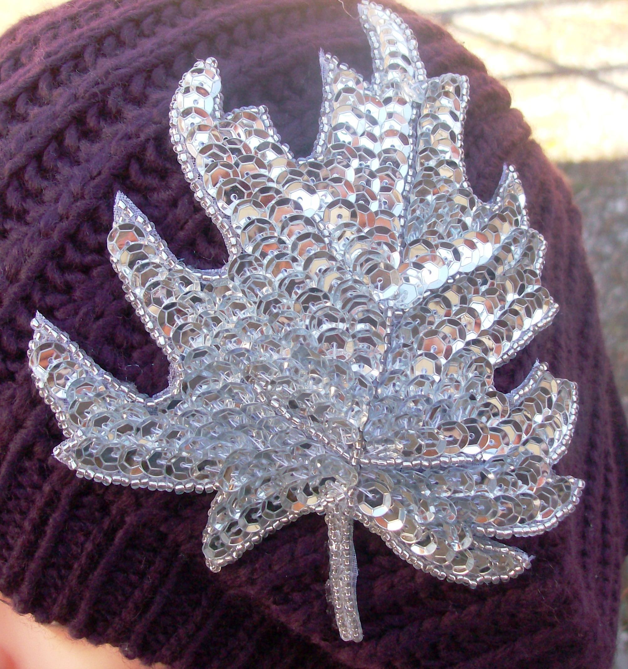 Chic beret wine color