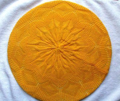 Super lightweight beret bright yellow