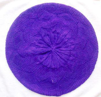 Super lightweight beret purple