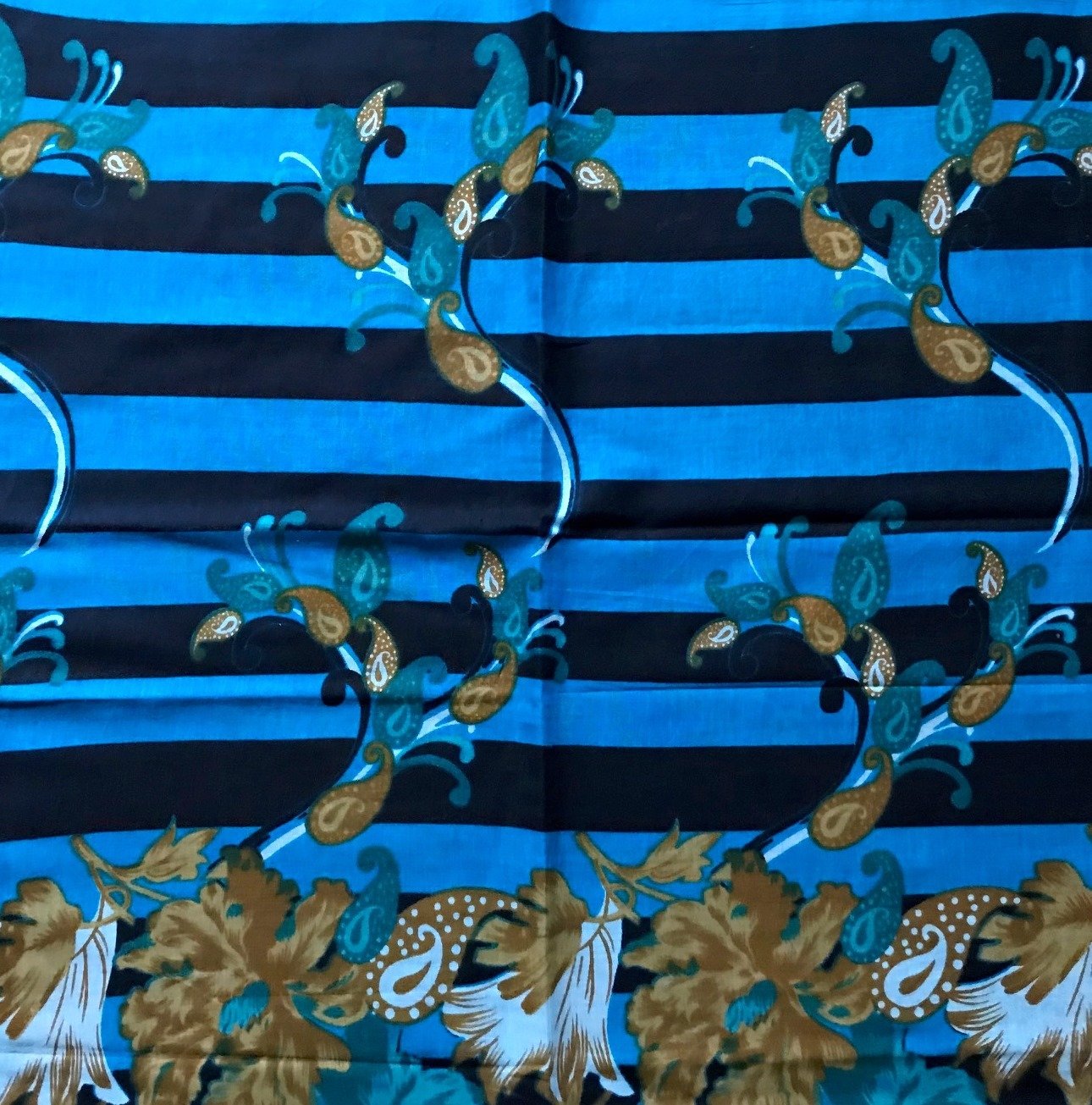 Shades of blue fancy cotton tichel