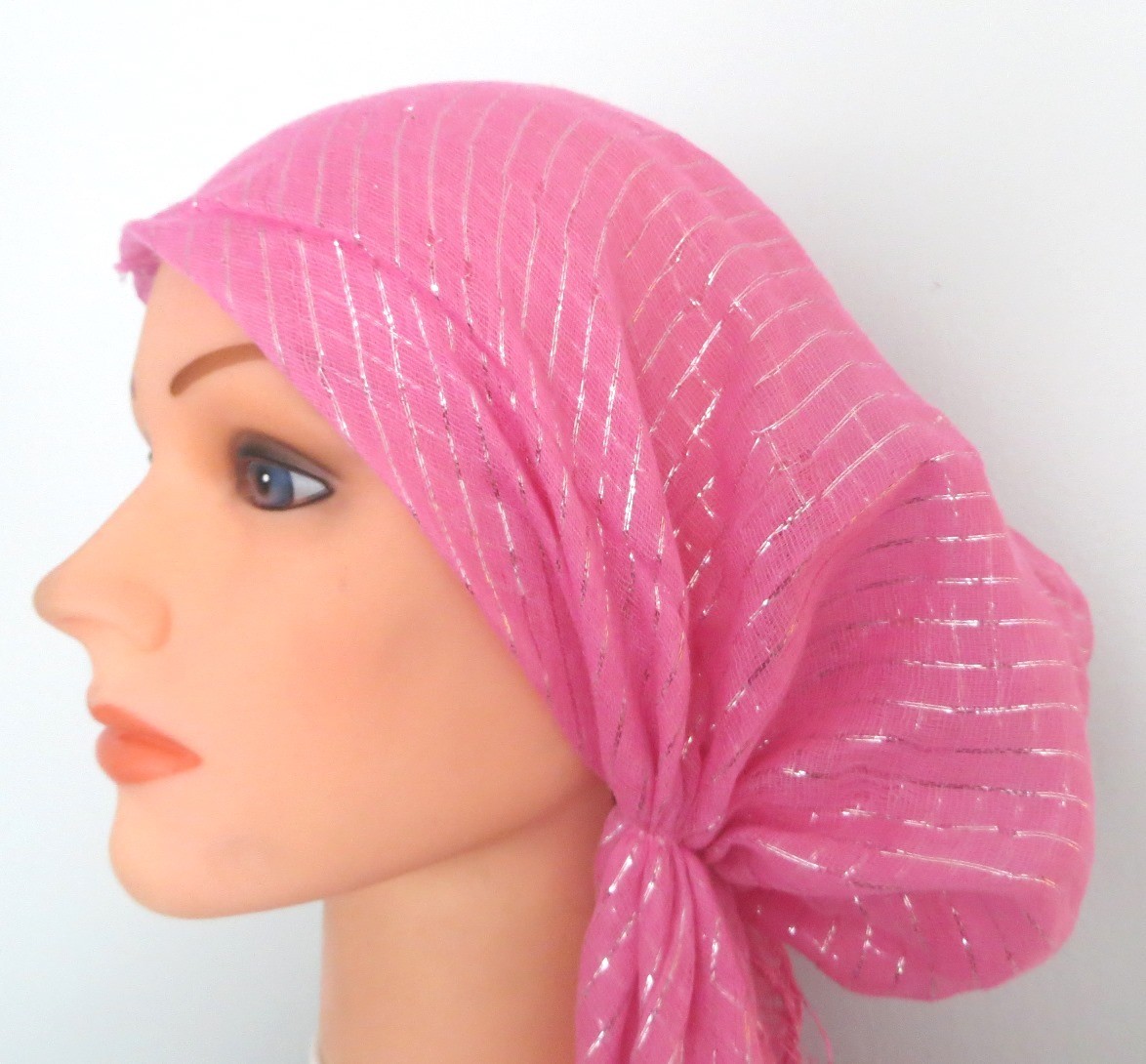 Light pink lurex pre tied tichel