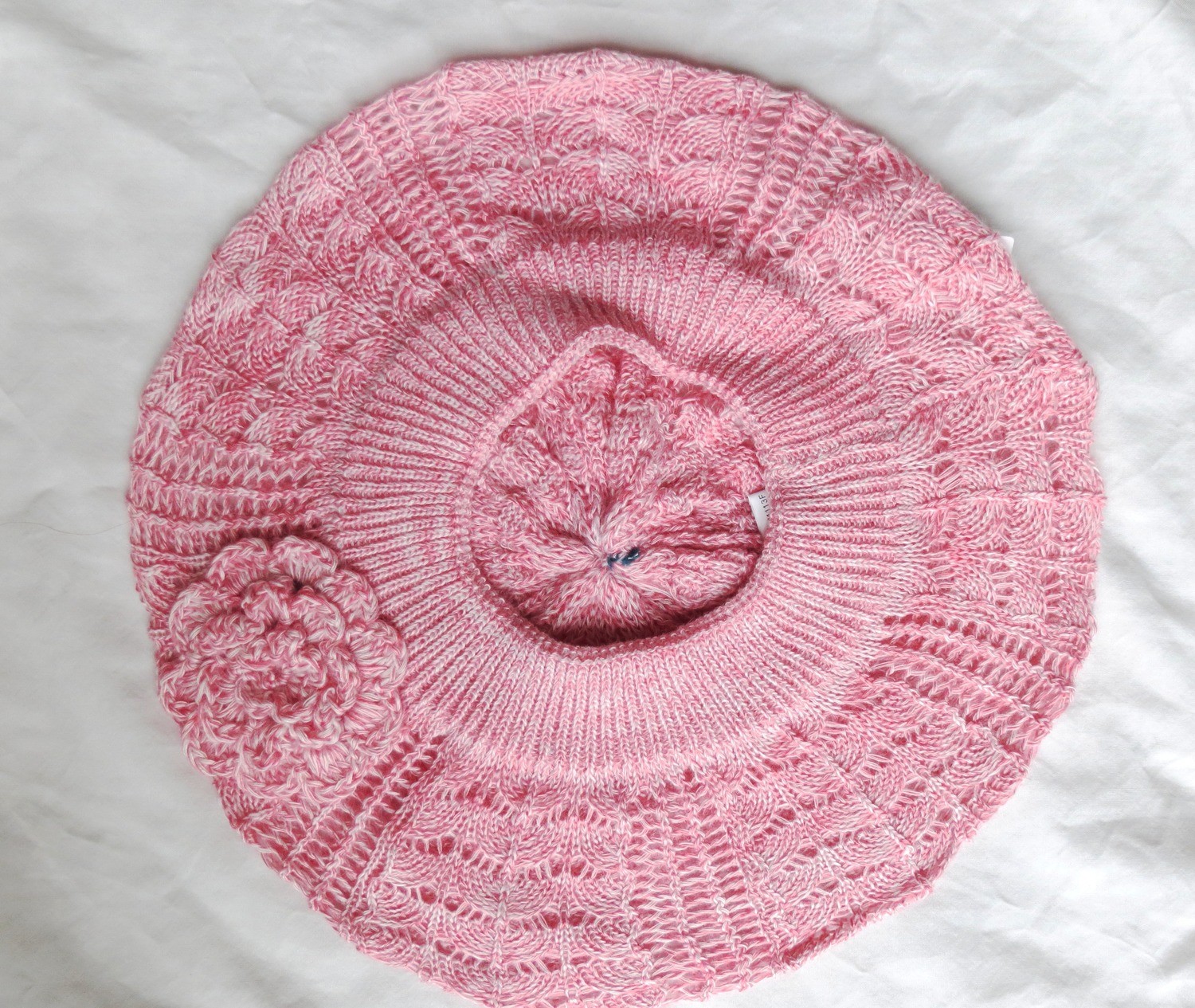 Cotton candy pink summer beret with side flower