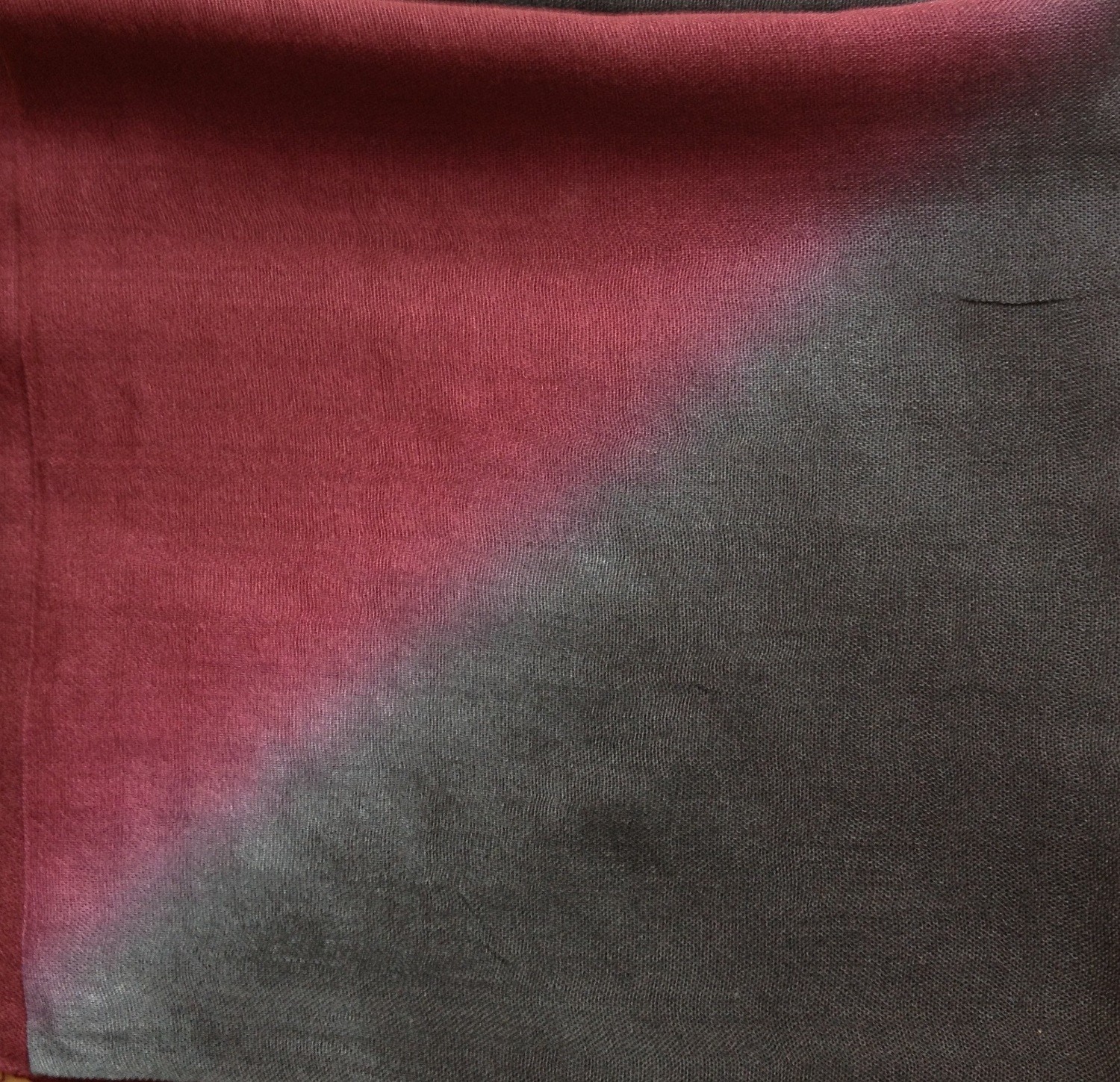 Black and maroon two tone tie dyed tichel