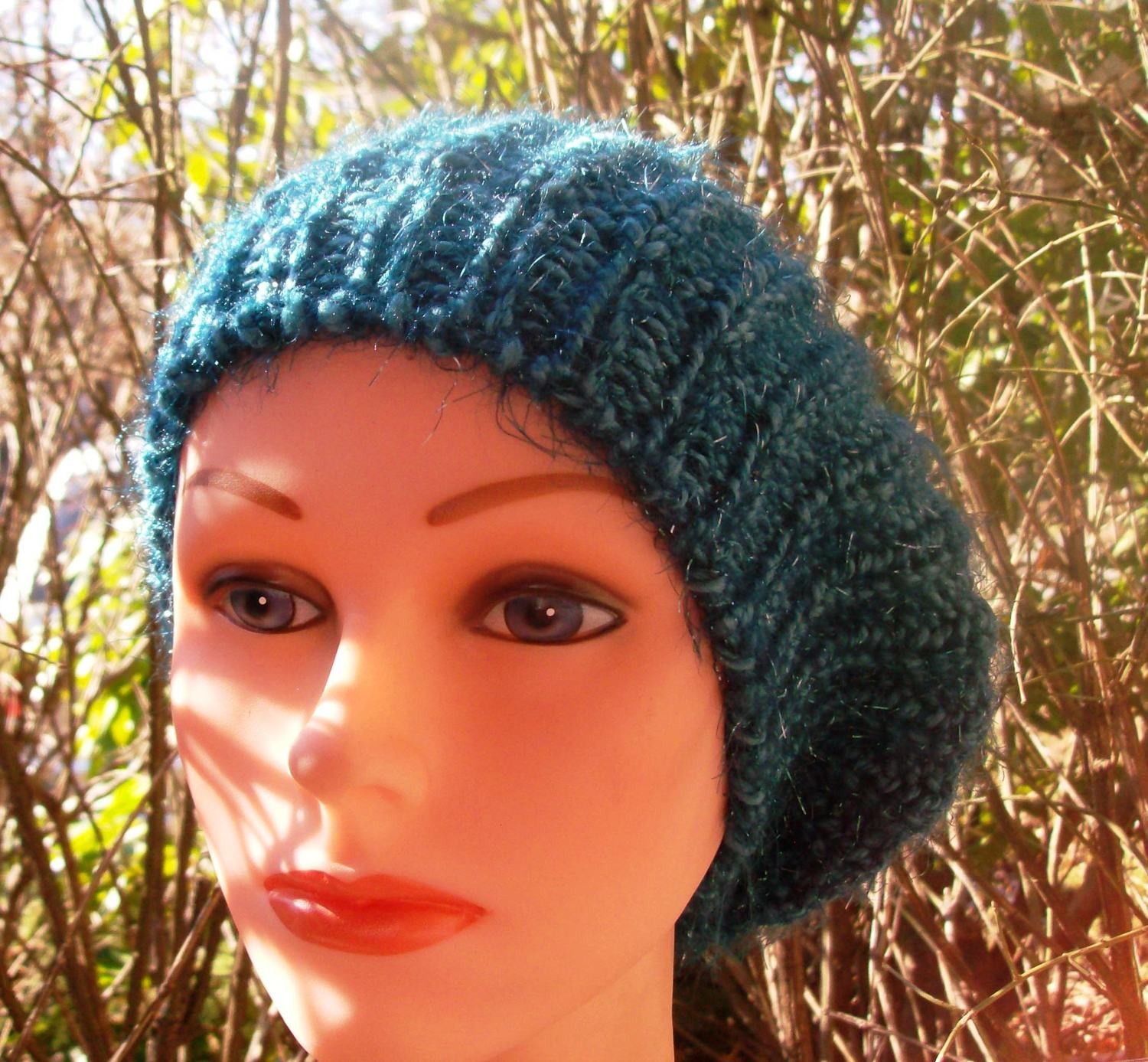 Shimmer beret bondi blue