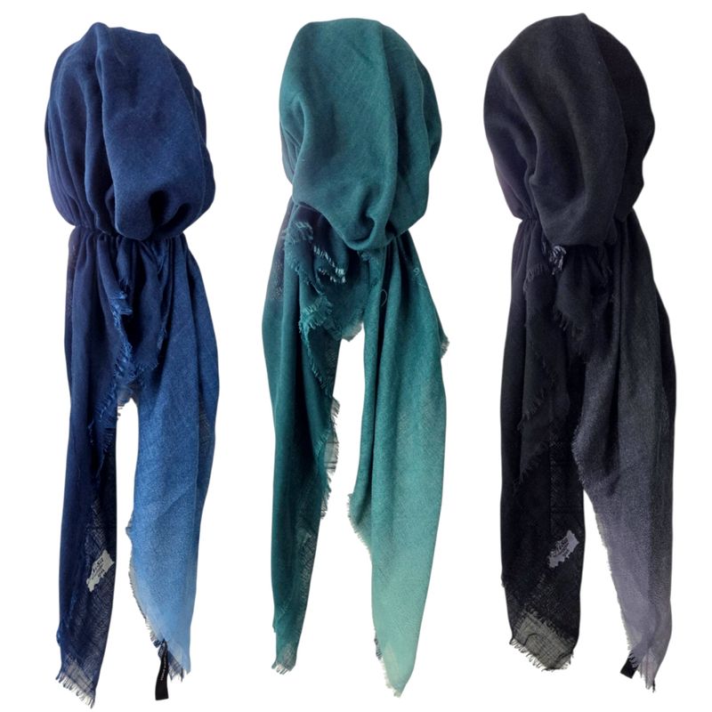Shaded soft fringes pretied tichels