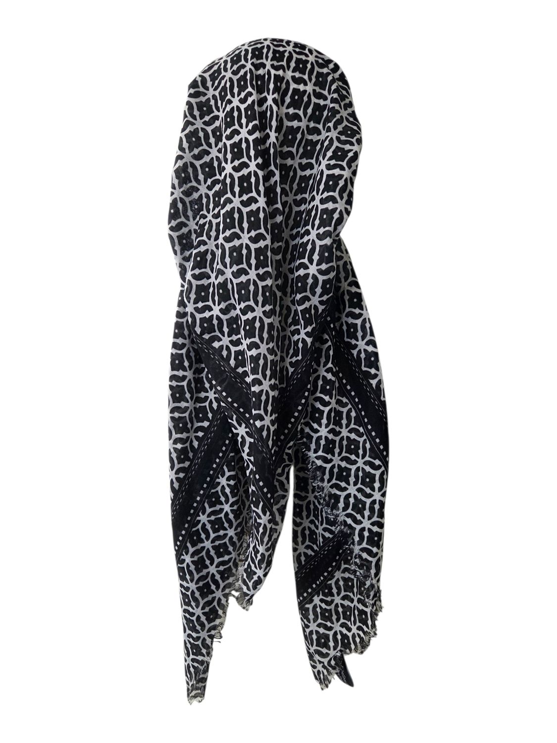 Majestic mosaic - black/white - long kerchief back - soft fringes pretied tichel (BBS) w/band sewn in