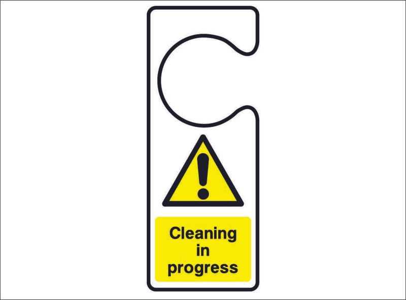 HOTE0034--Cleaning-in-progress-hook