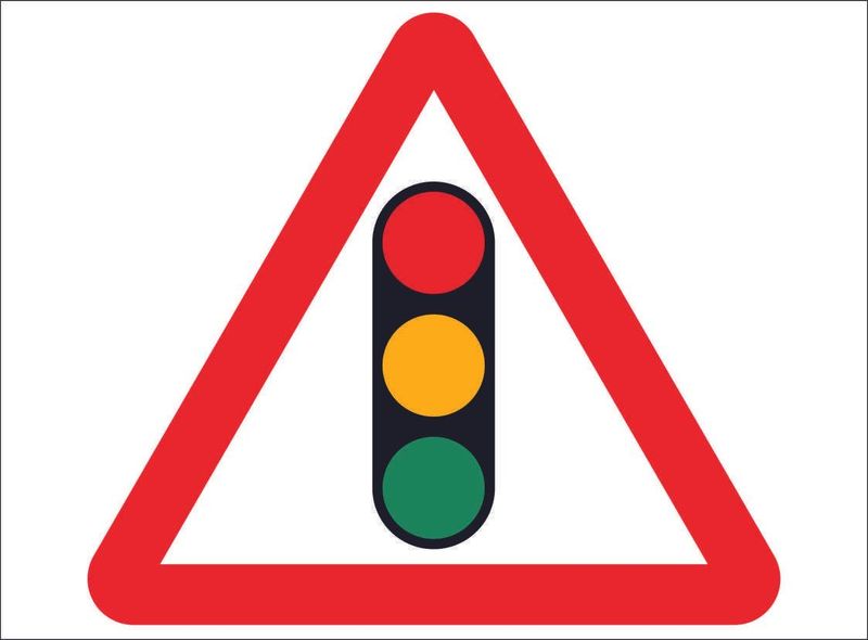 ROAD0061-Signals ahead warning