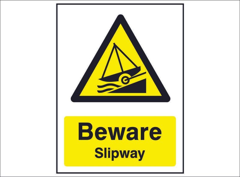 WATE0018-Beware-slipway