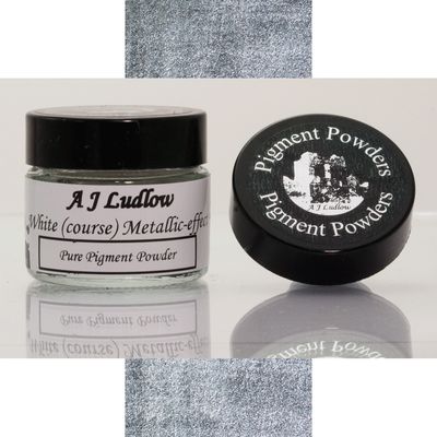 A J Ludlow White (course) Metallic-effect Pure Pigment Powder