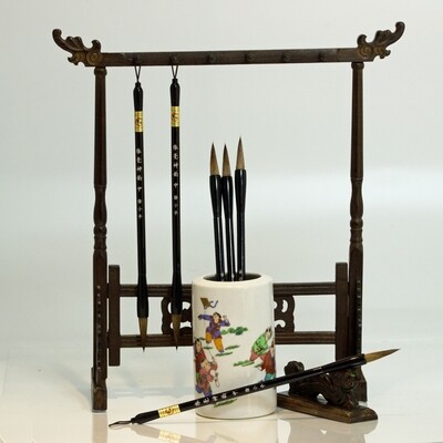 Finest Traditional Chinese Sable Hair Brush (Medium)