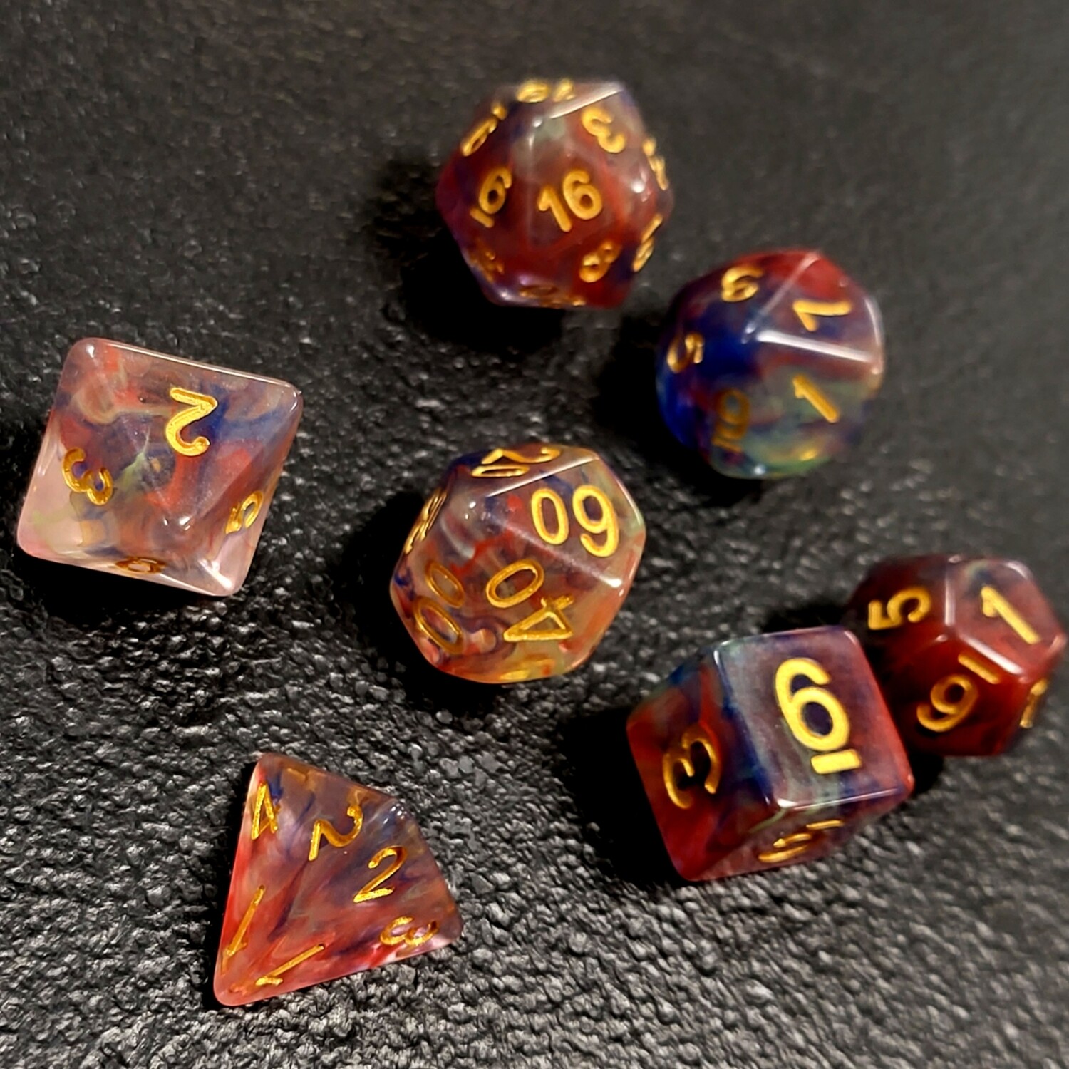 Red Pearl Swirl 16mm Polyhedral Dice Set