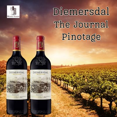Fles Diemersdal The Journal Pinotage, een bekroonde Zuid-Afrikaanse rode wijn met rijke smaken en een elegante structuur. Ervaar de uitzonderlijke kwaliteit van Diemersdal The Journal Pinotage, een premium rode wijn uit Durbanville, Zuid-Afrika. Deze wijn, gemaakt van 100% Pinotage-druiven, biedt een volle body, complexe aroma's en een lange, verfijnde afdronk. Bekroond met prestigieuze onderscheidingen zoals Double Gold bij de Veritas Wine Awards en een plaats in de Absa Top 10 Pinotage Awards, is deze wijn een must-have voor liefhebbers van exclusieve wijnen. Bestel nu bij Mundi Vinum en proef de perfectie van Zuid-Afrikaanse wijnbouw