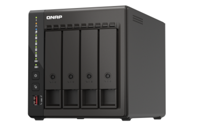QNAP TS-453E NAS Torre Ethernet Negro J6412
