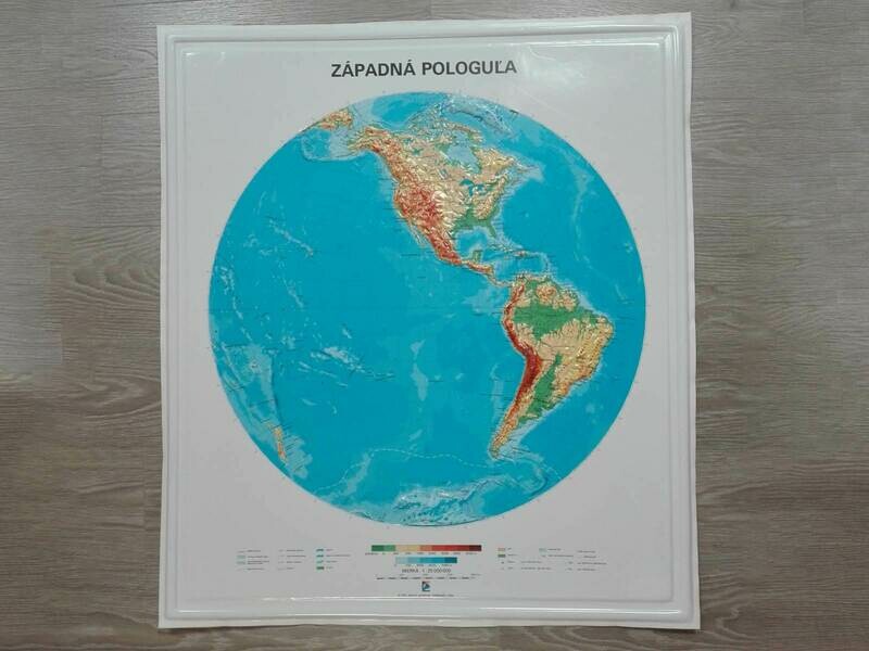 Reliéfna mapa západnej pologule Reliéfna mapa západnej pologule