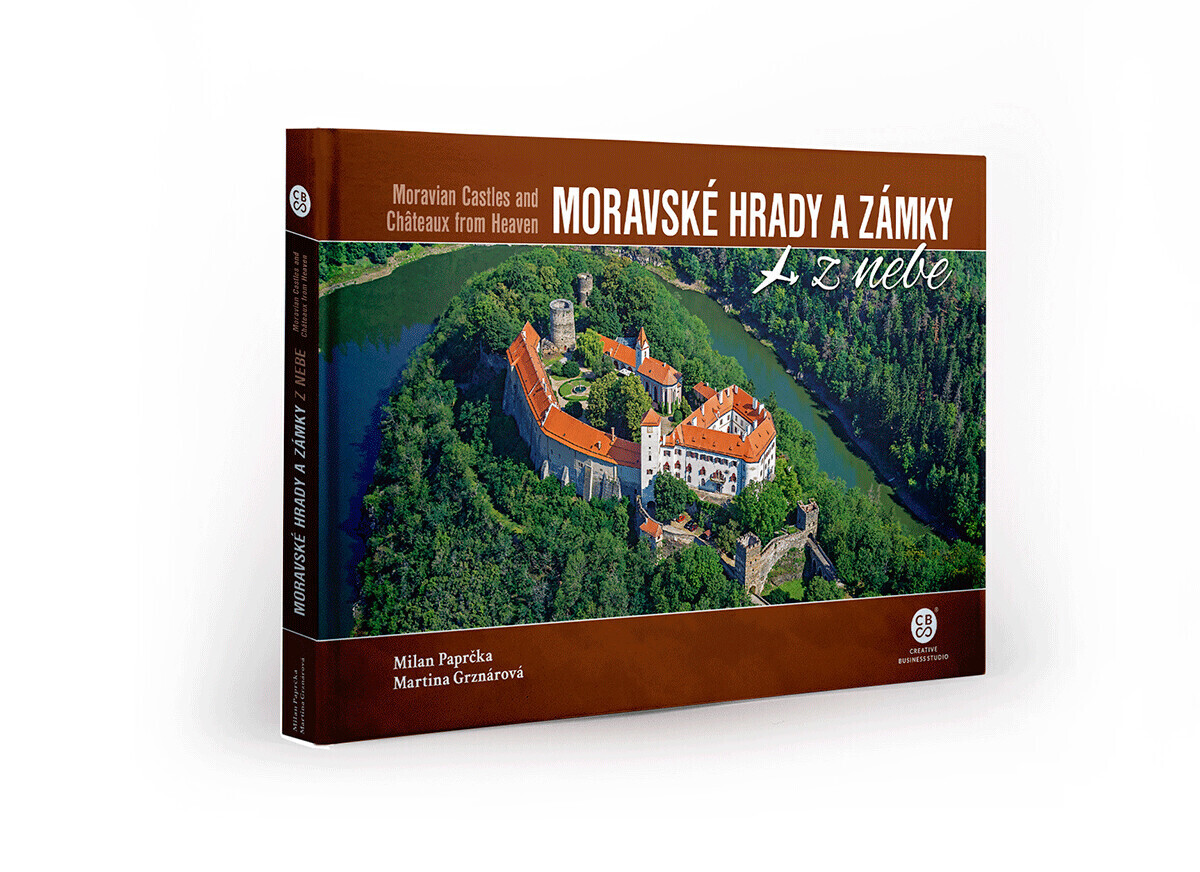 Kniha - Moravské hrady a zámky z nebe