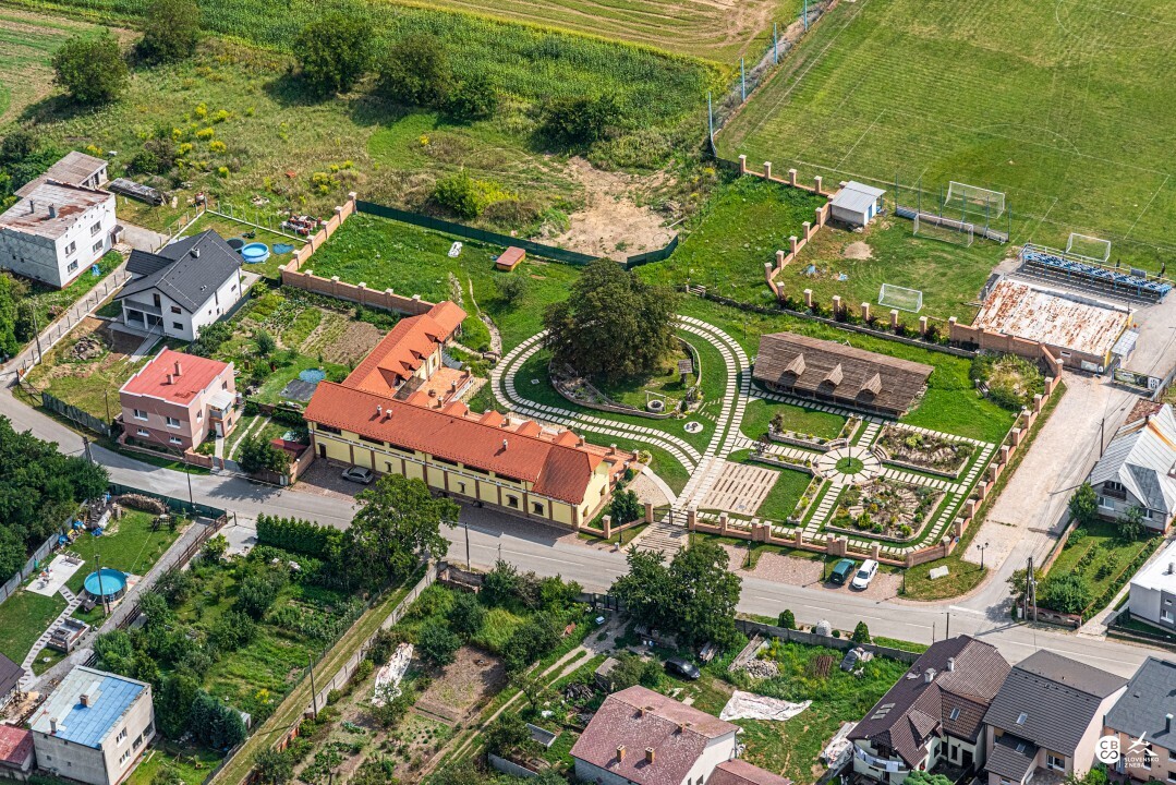 Haniska-2019-12