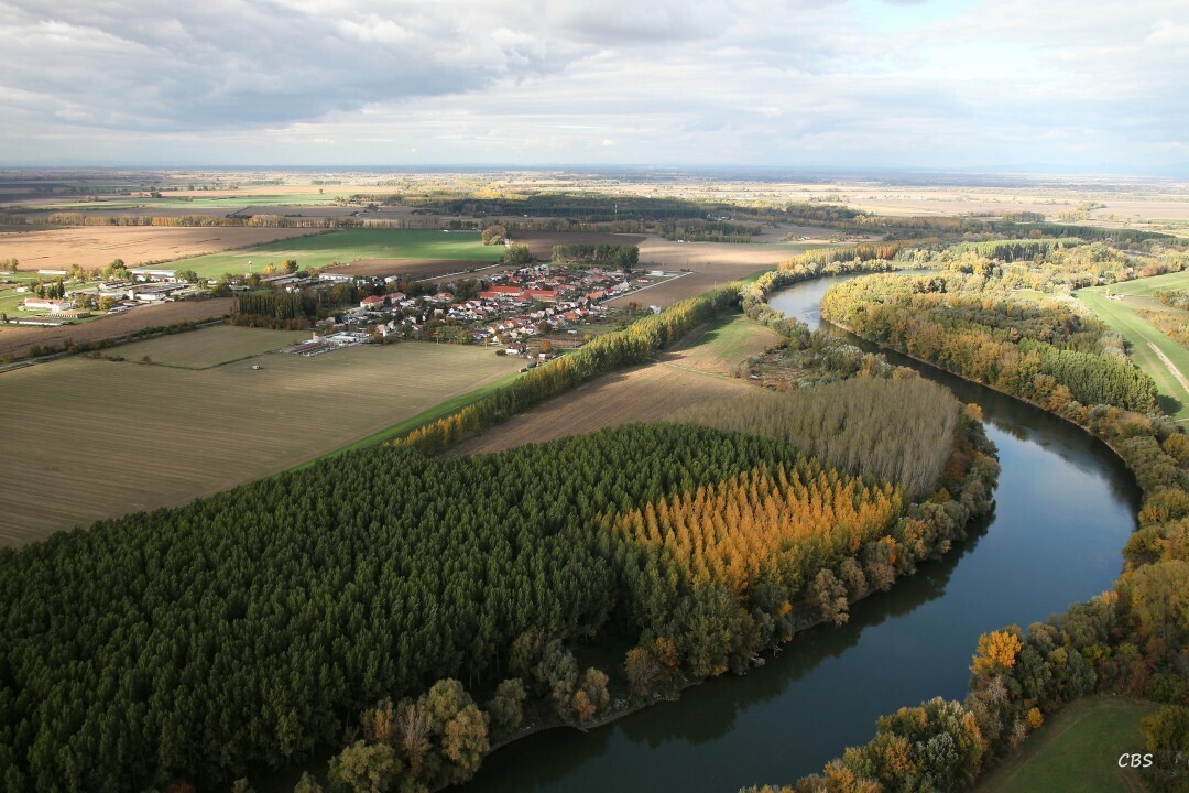 Dedina-Mladeze-2013-11