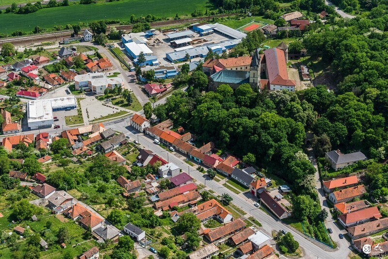 Hronsky-Benadik-2018-12