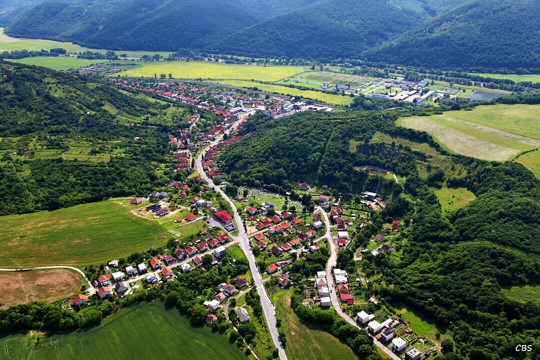 Hronsky-Benadik-2013-23