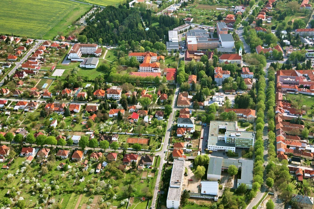 Zlate-Moravce-2012-11