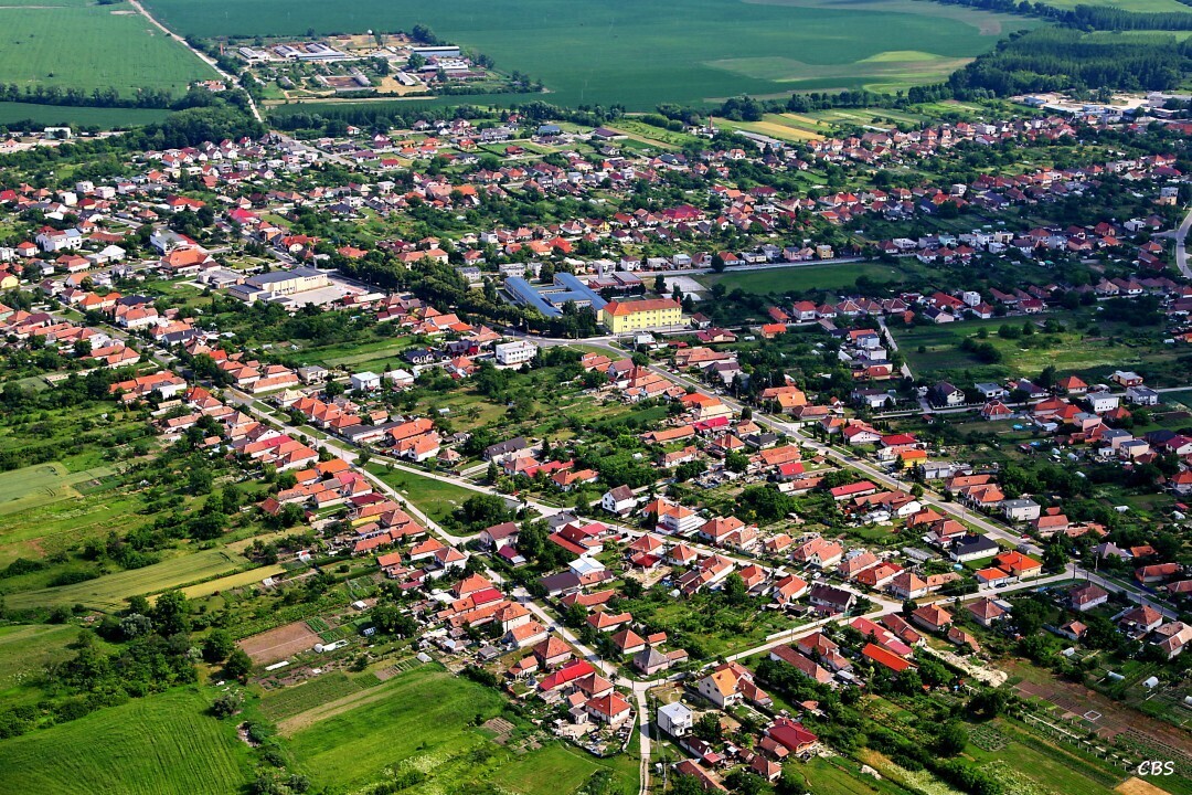 Komjatice-2013-11