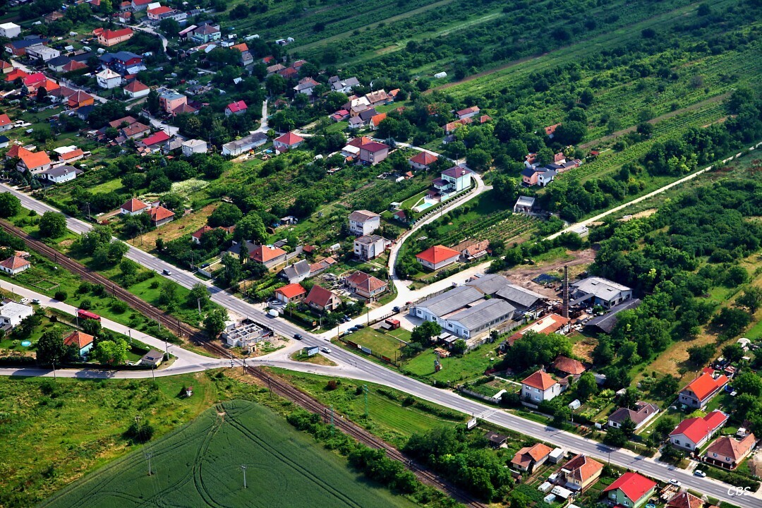 Komjatice-2013-10