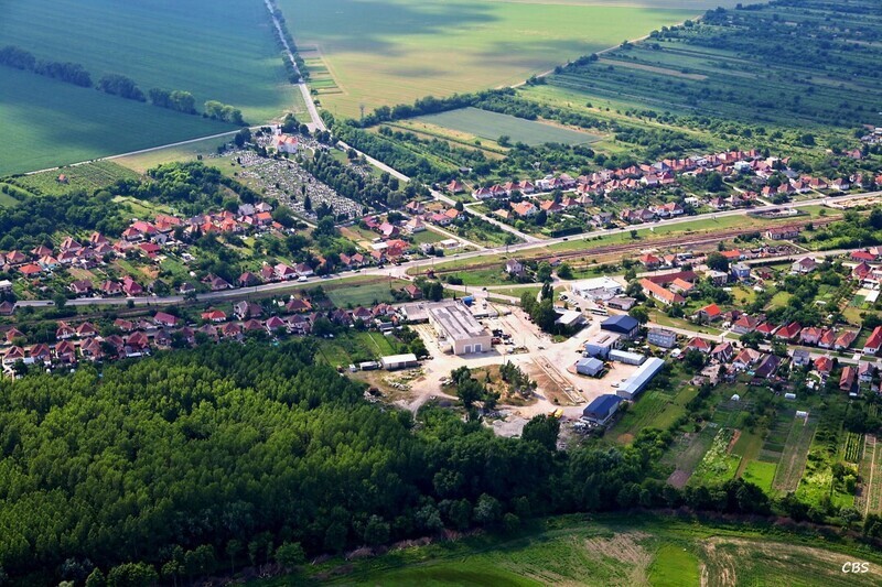 Komjatice-2013-19