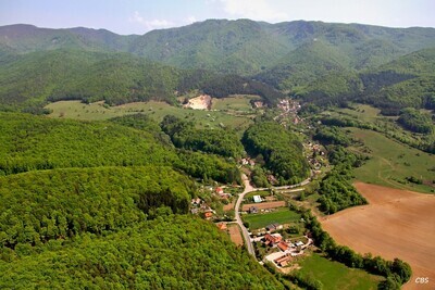 Uhrovské Podhradie - 2013