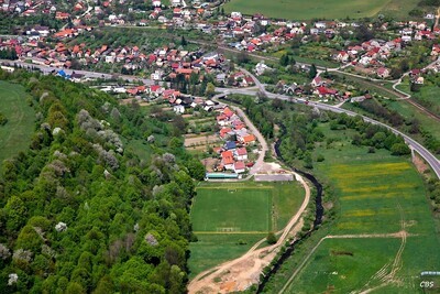Ráztočno