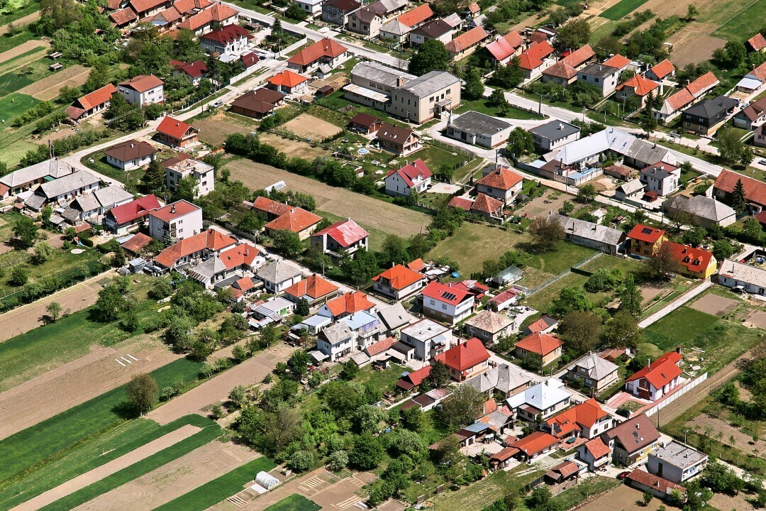Podluzany-2012-10