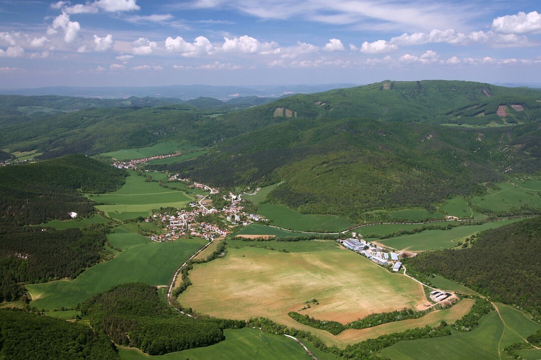 Slatina-nad-Bebravou-2012-11