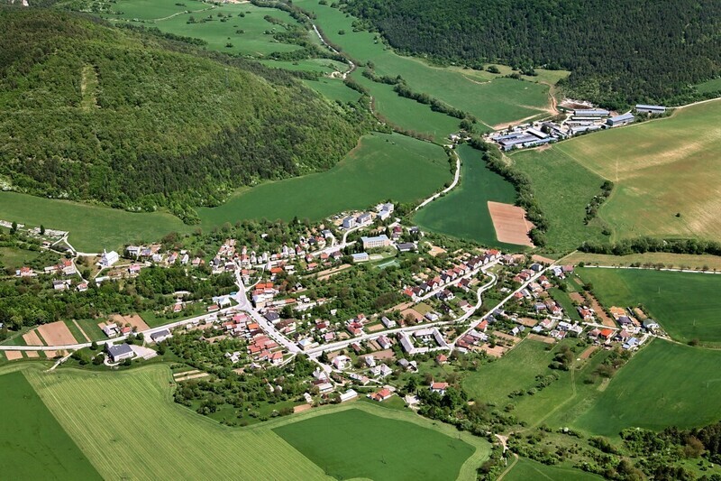 Slatina-nad-Bebravou-2012-7-1