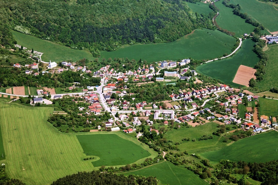 Slatina-nad-Bebravou-2012-3