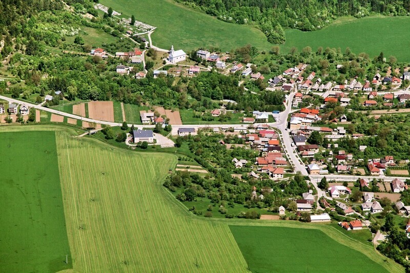 Slatina-nad-Bebravou-2012-4