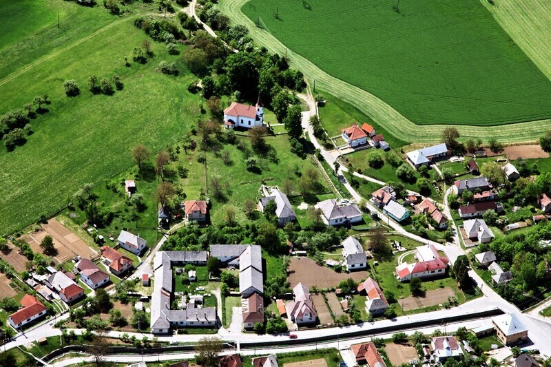 Slatina-nad-Bebravou-2012-24