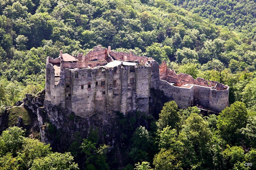 Uhrovske-Podhradie-2013-16