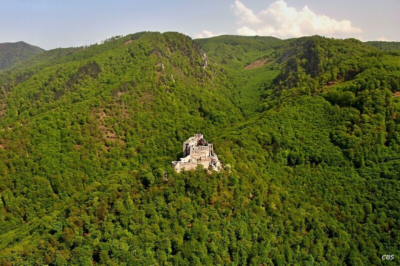Uhrovske-Podhradie-2013-23