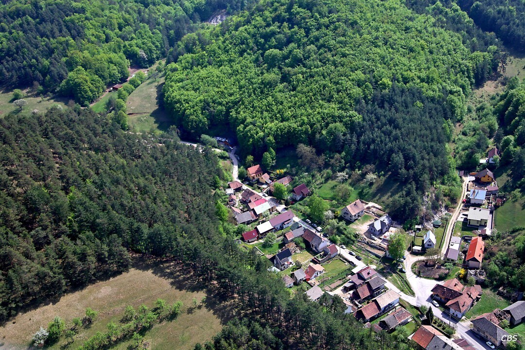Uhrovske-Podhradie-2013-14