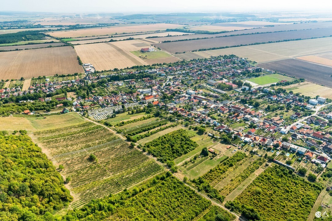 Horne-Oresany-2018-8