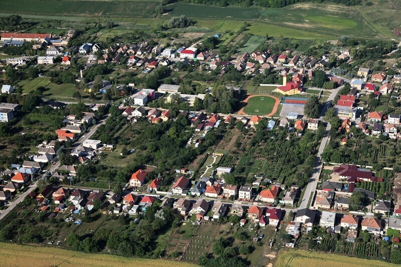 Zemianske-Sady-2012-3