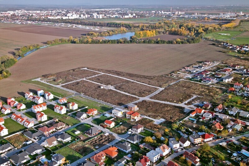 Biely-Kostol-2013-21