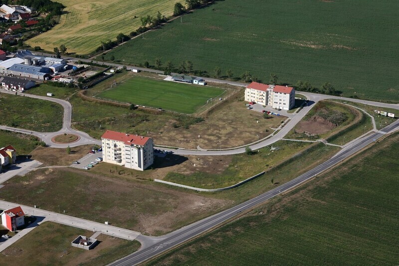 Biely-Kostol-2012-18