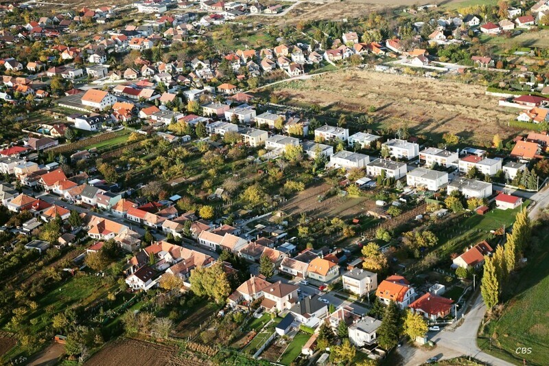 Biely-Kostol-2013-10