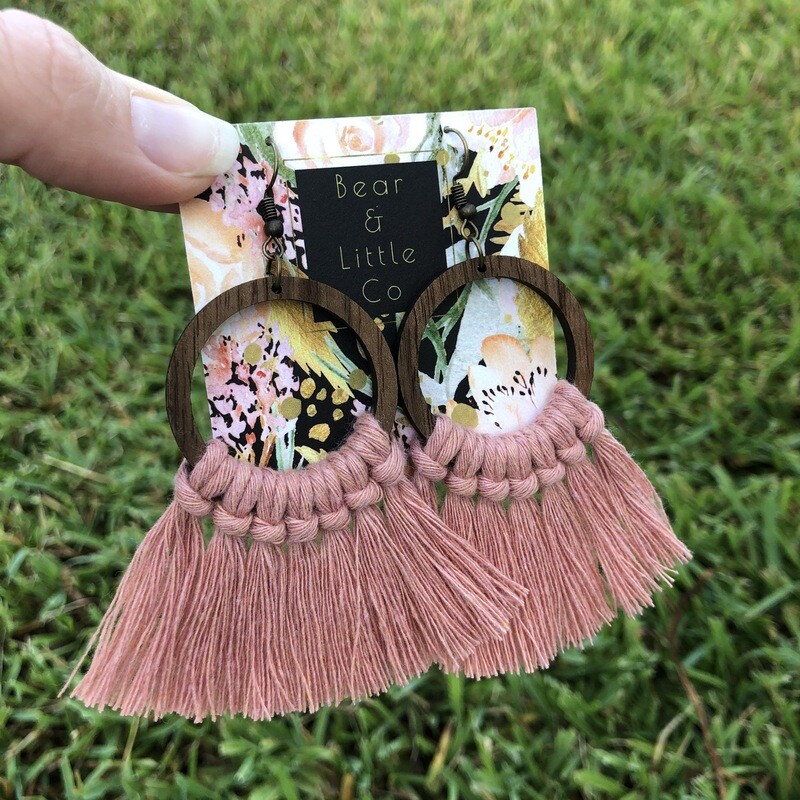 Macrame Earrings (Circle Blush)