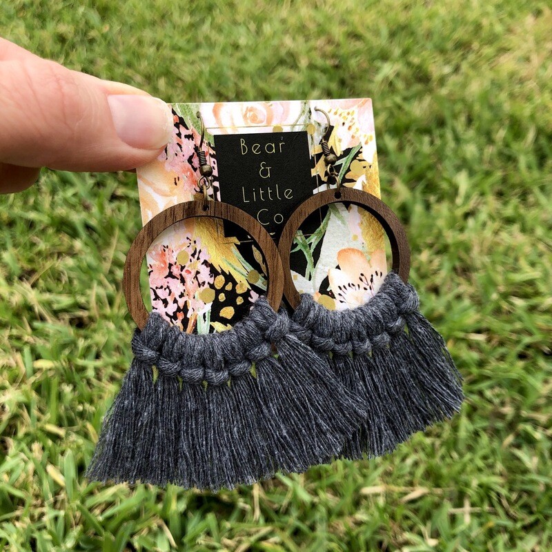 Macrame Earrings (Circle Charcoal)