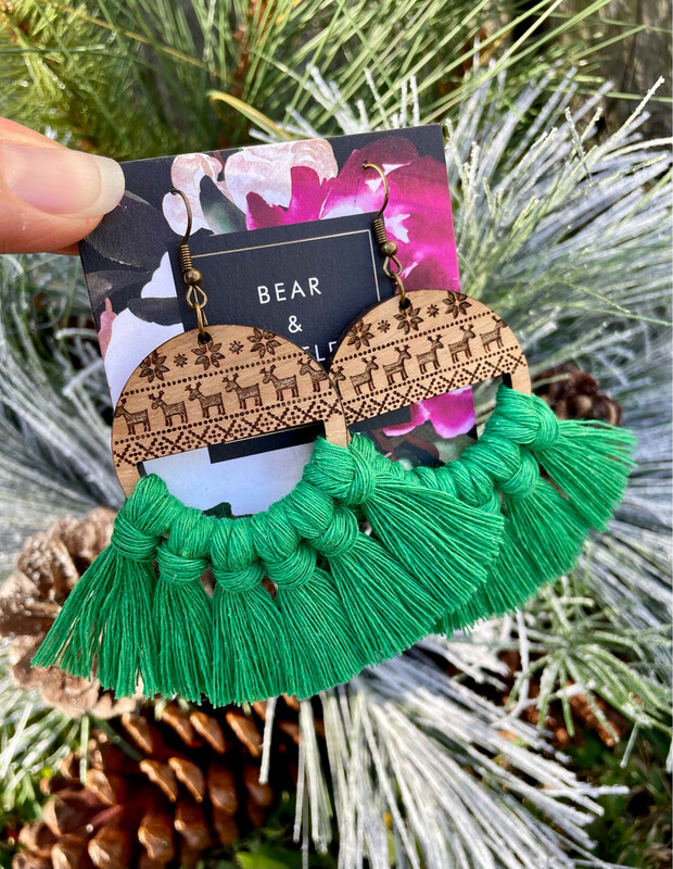Macrame Earrings (Christmas Sweater Reindeer Lt Green)