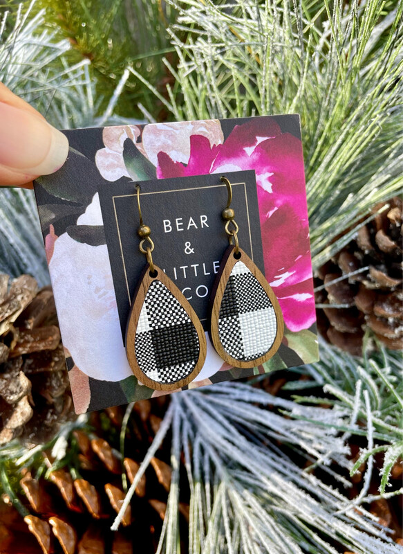 Teardrop Wood Mini Earrings (Buffalo Plaid Blk/Wht)