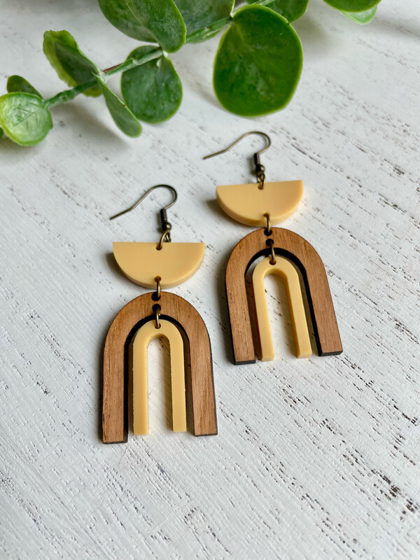 Mod Rainbow Earrings (Mustard)