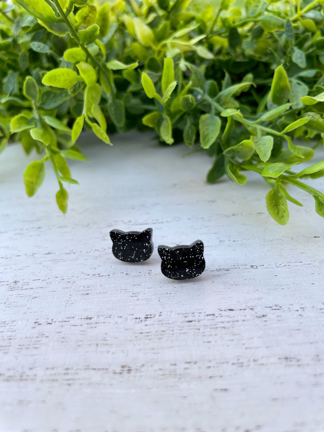 Cat Head Studs (Black Glitter Acrylic)